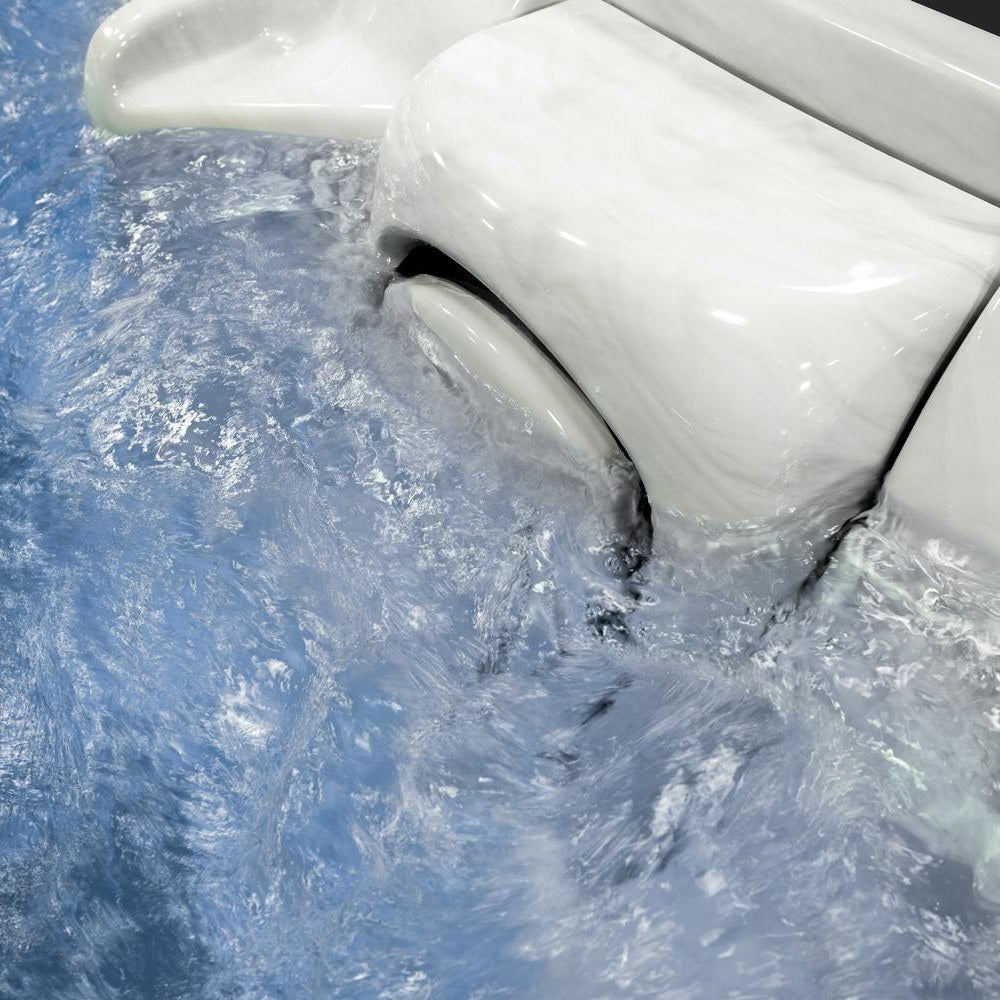 Jacuzzi J-14 PowerPro® | Lüks Yüzme Havuzu ve Spa Deneyimi