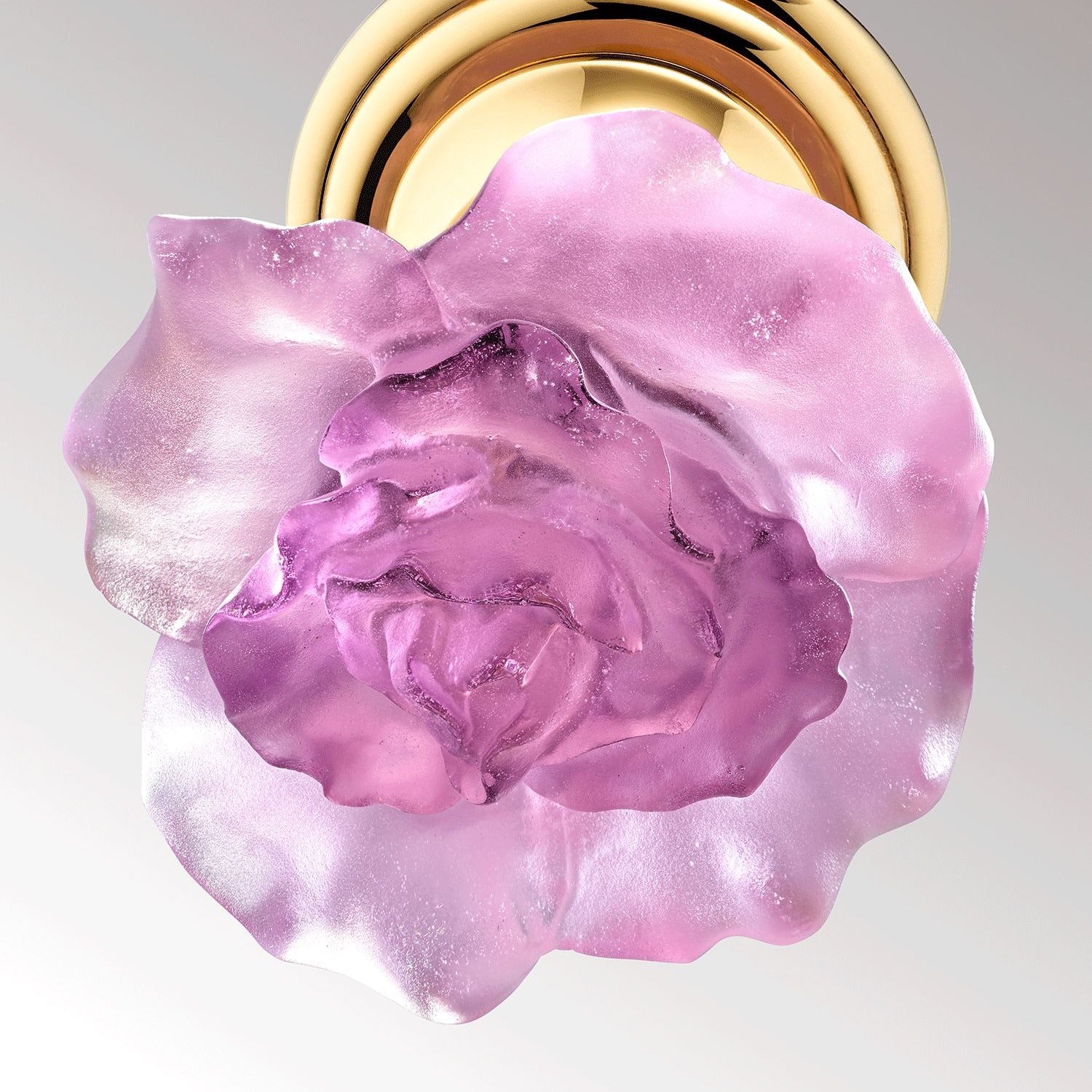 THG Paris Rose: Kristal İşlemeli Lüks Banyo Armatürü Koleksiyonu