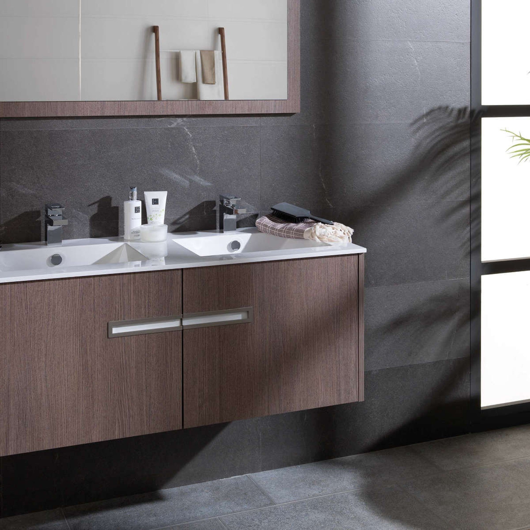 GAMA Decor Urban: Kompakt Banyo Mobilyasında Keskin Çizgiler