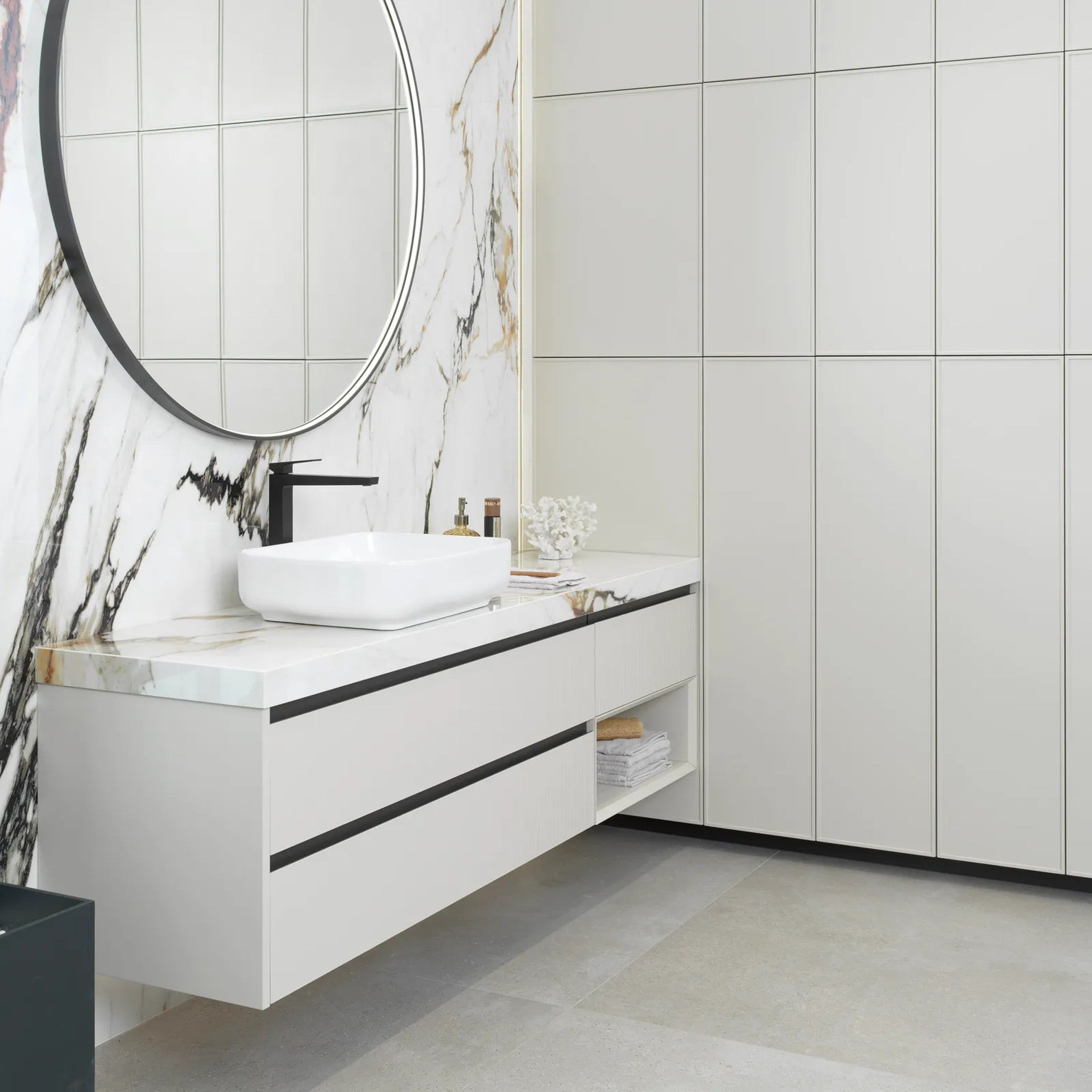 GAMA Decor Onda Borax: Oluklu Cepheli Banyo Mobilyası