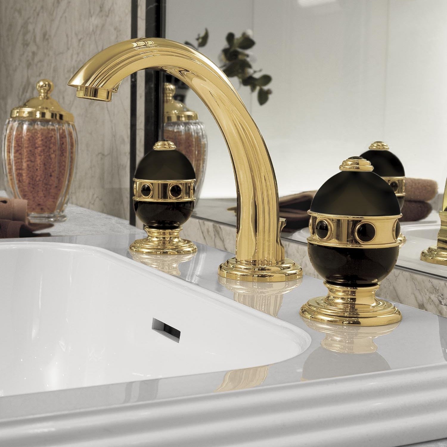 THG Paris Sully Black Onyx: Prestige Koleksiyonun Kara Taşı