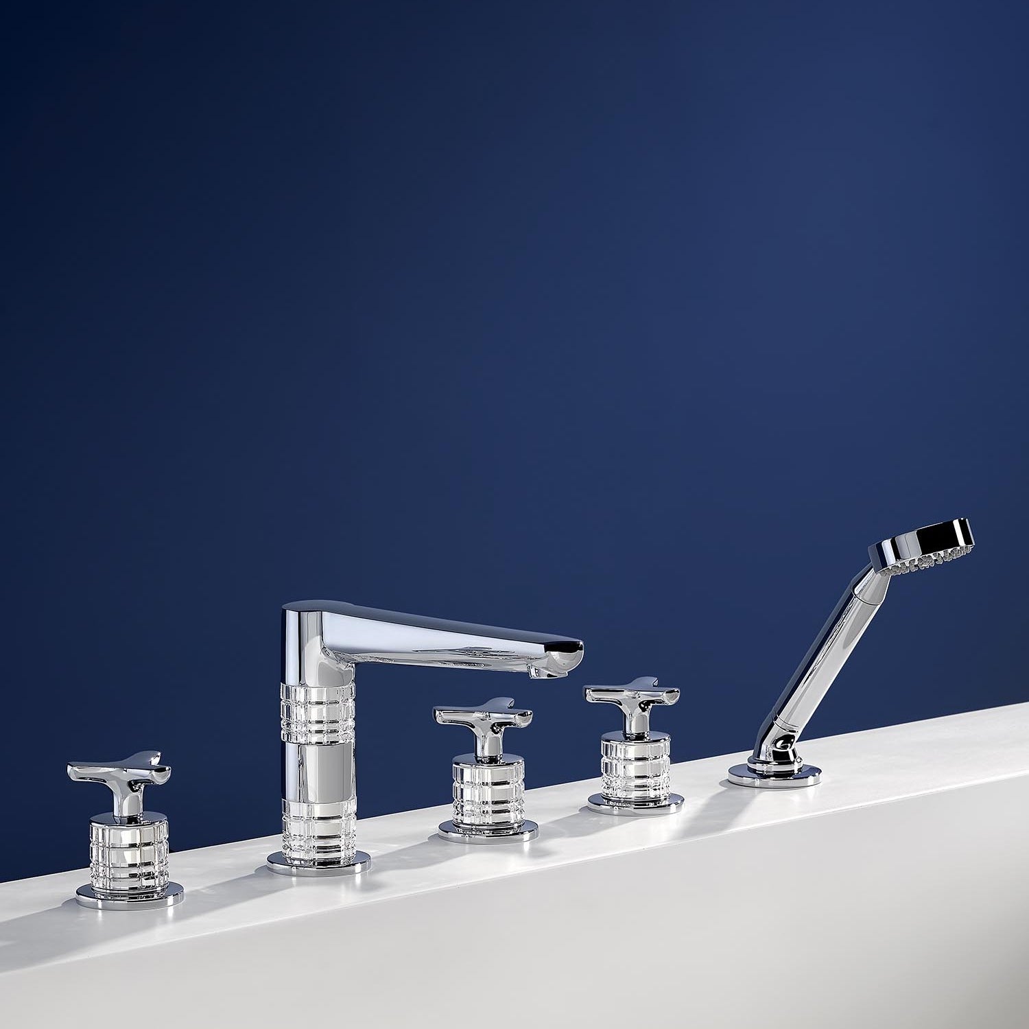 THG Paris System Crystal: Kişiselleştirilebilir Lüks Banyo Armatürü