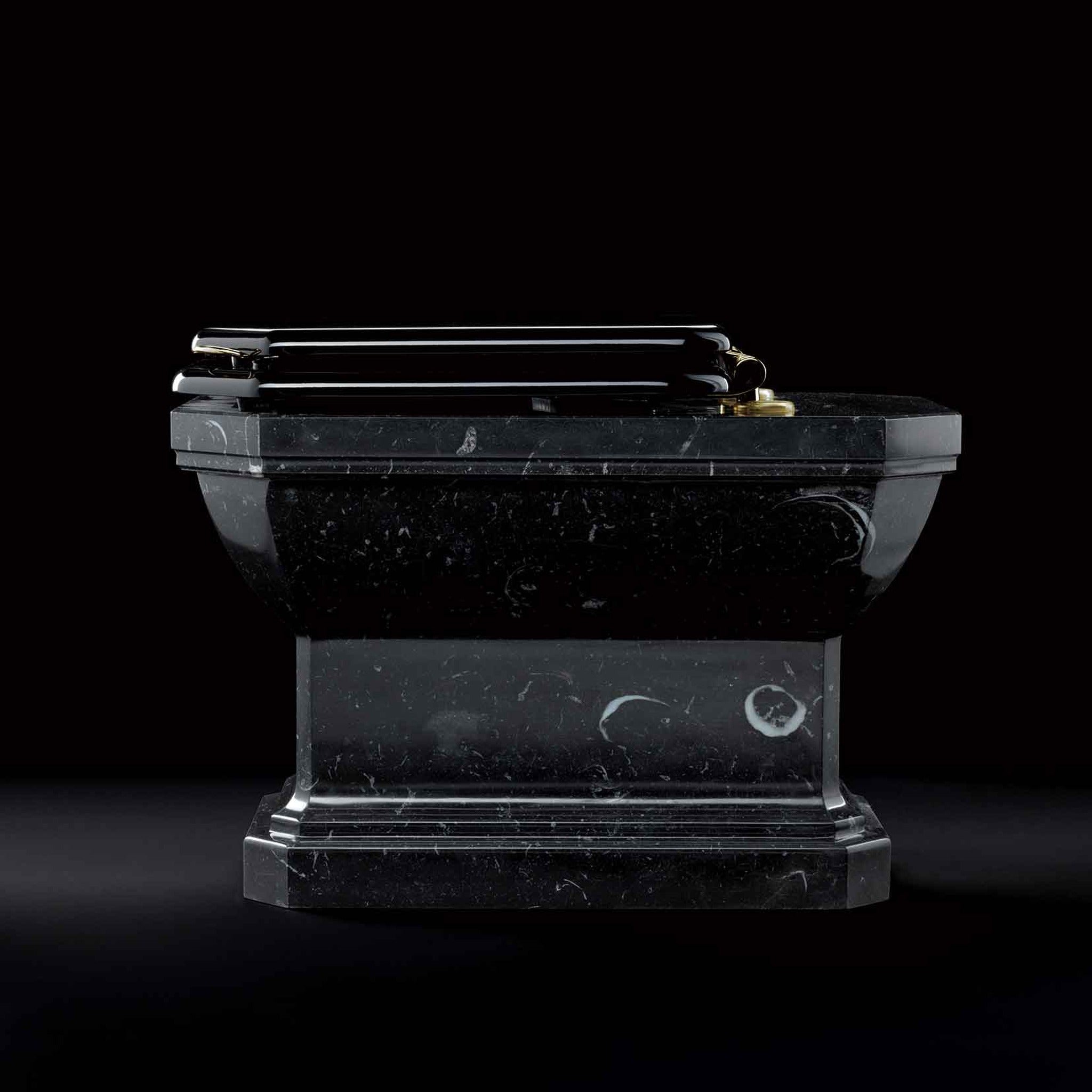 Petracer Michelangelo Black Moon Mermer Klozet