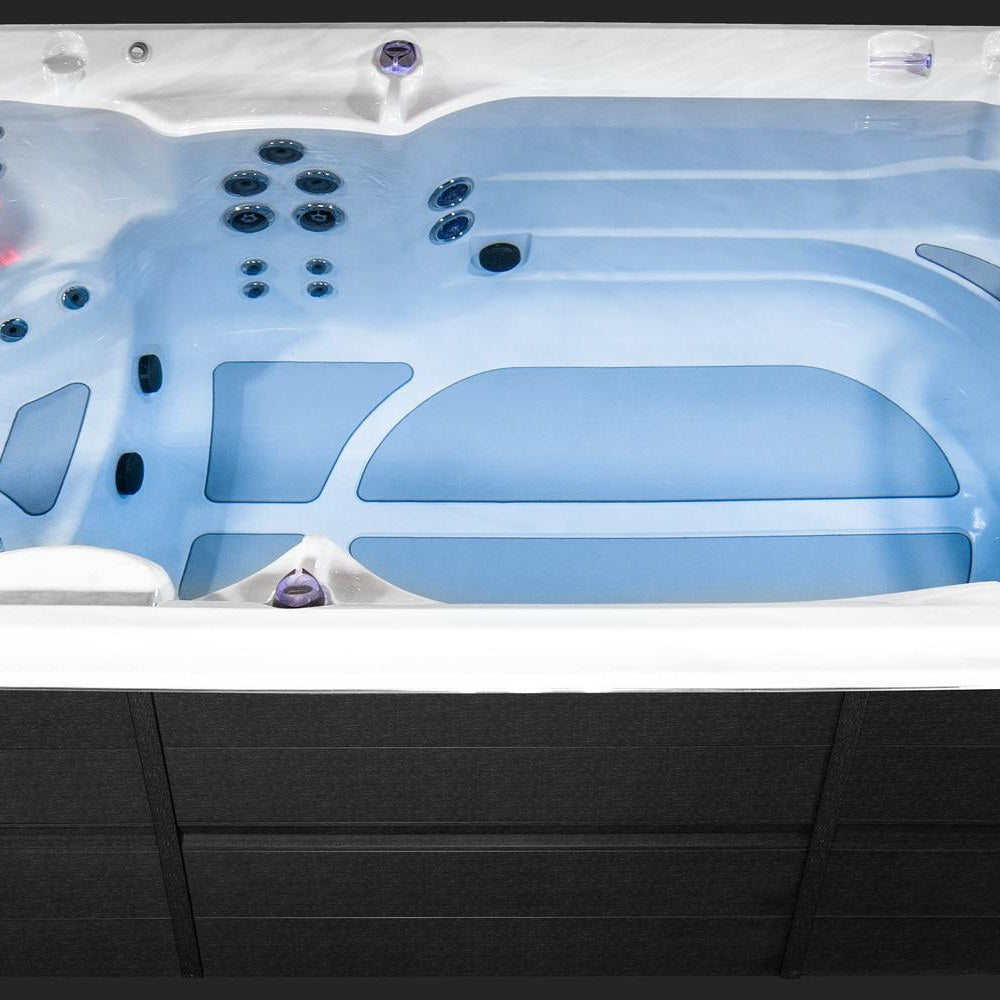 Jacuzzi J-14 PowerPro® | Lüks Yüzme Havuzu ve Spa Deneyimi