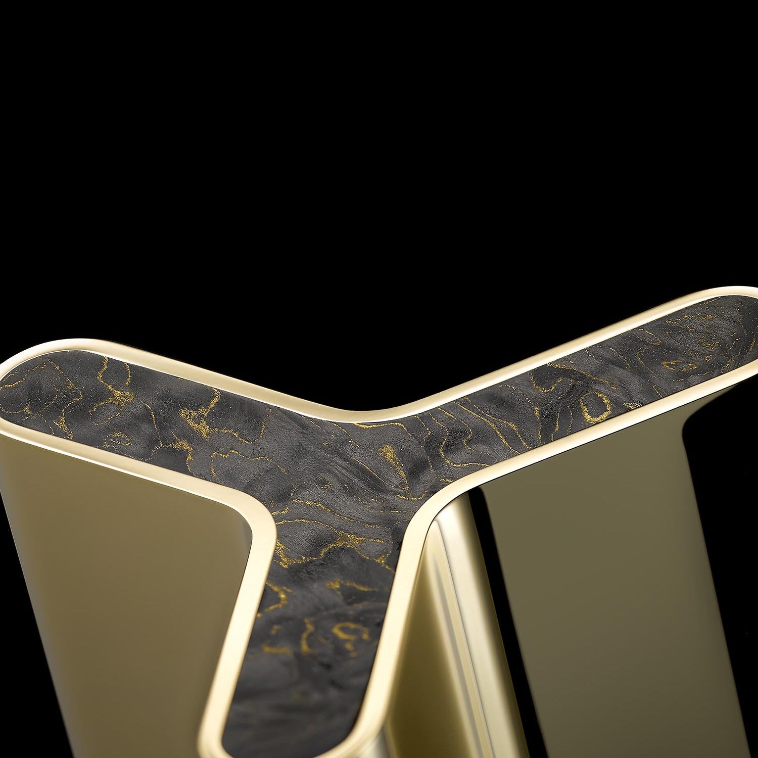 THG Paris Icon-X Carbon Gold Lüks Armatür Koleksiyonu