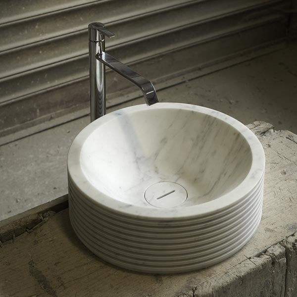 Antonio Lupi Introverso45: Carrara Mermerinde Lüks Lavabo