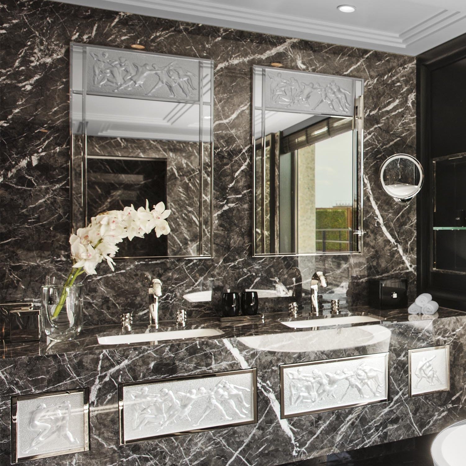 THG Paris Mossi: Doğanın Formunu Taşıyan Lüks Banyo Armatürü