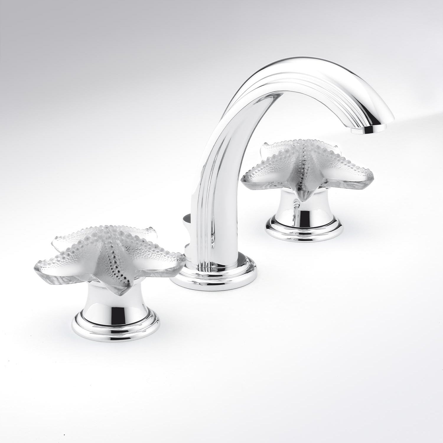 THG Paris Océania: Lalique Kristaliyle Lüks Banyo Armatürü