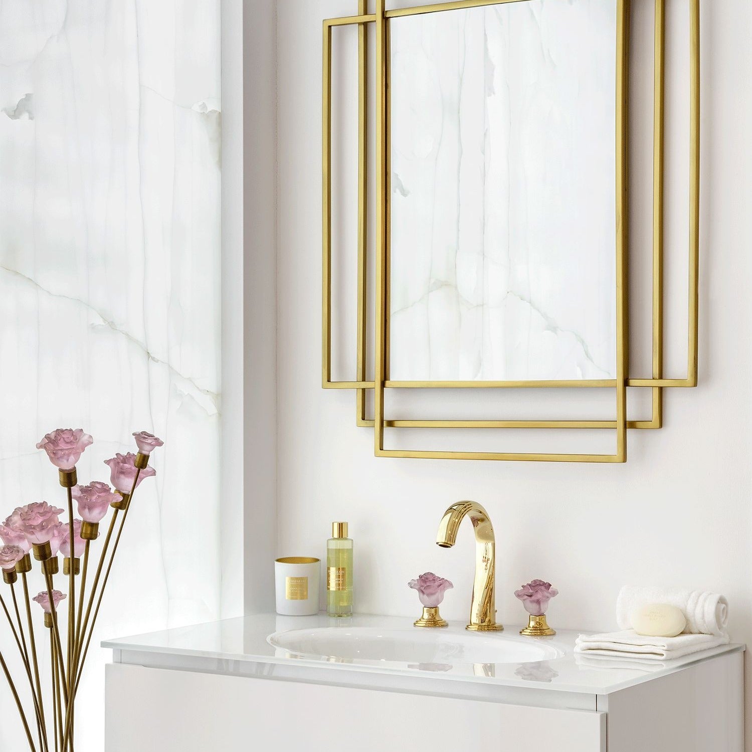 THG Paris Rose: Kristal İşlemeli Lüks Banyo Armatürü Koleksiyonu