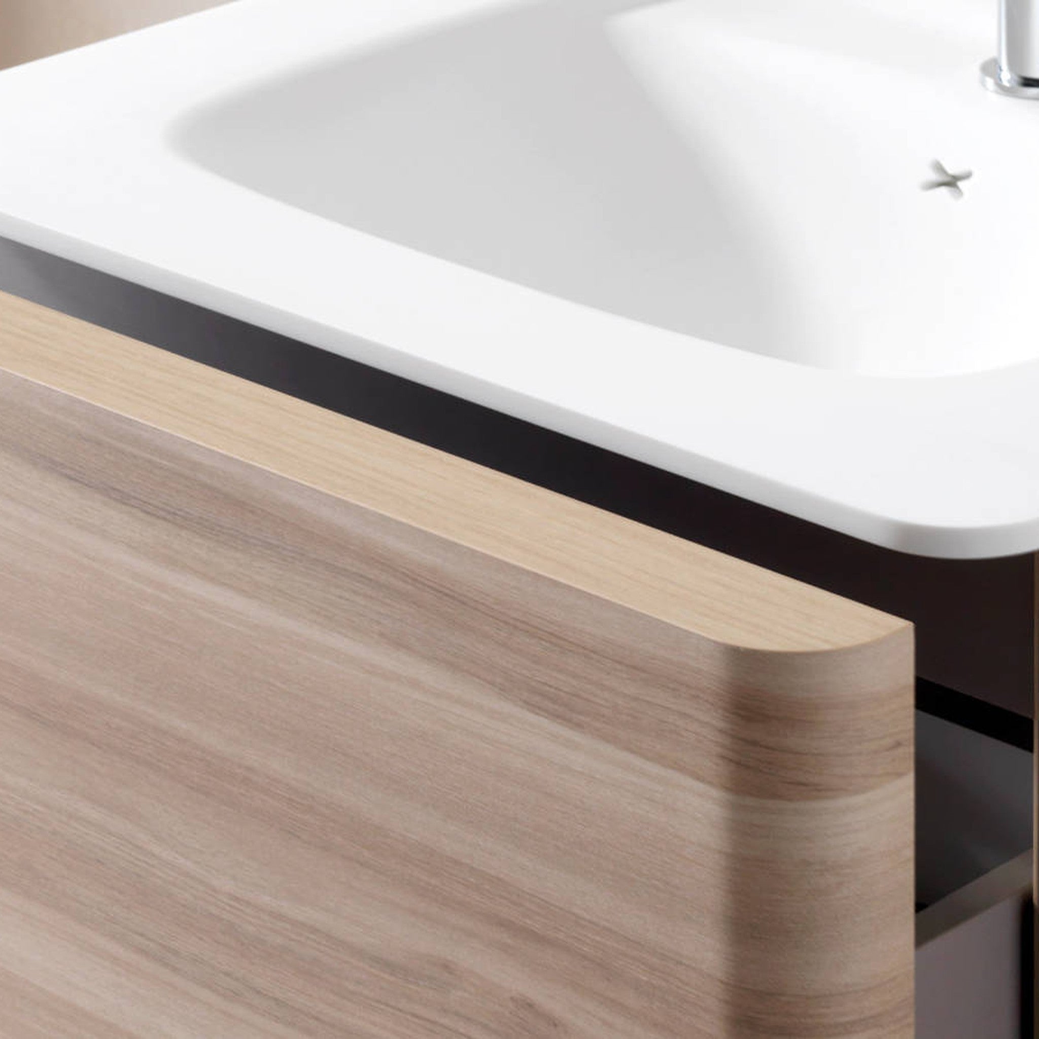 GAMA Decor Radio: Kompakt Banyo Mobilyasında Kıvrımlı Form Sanatı