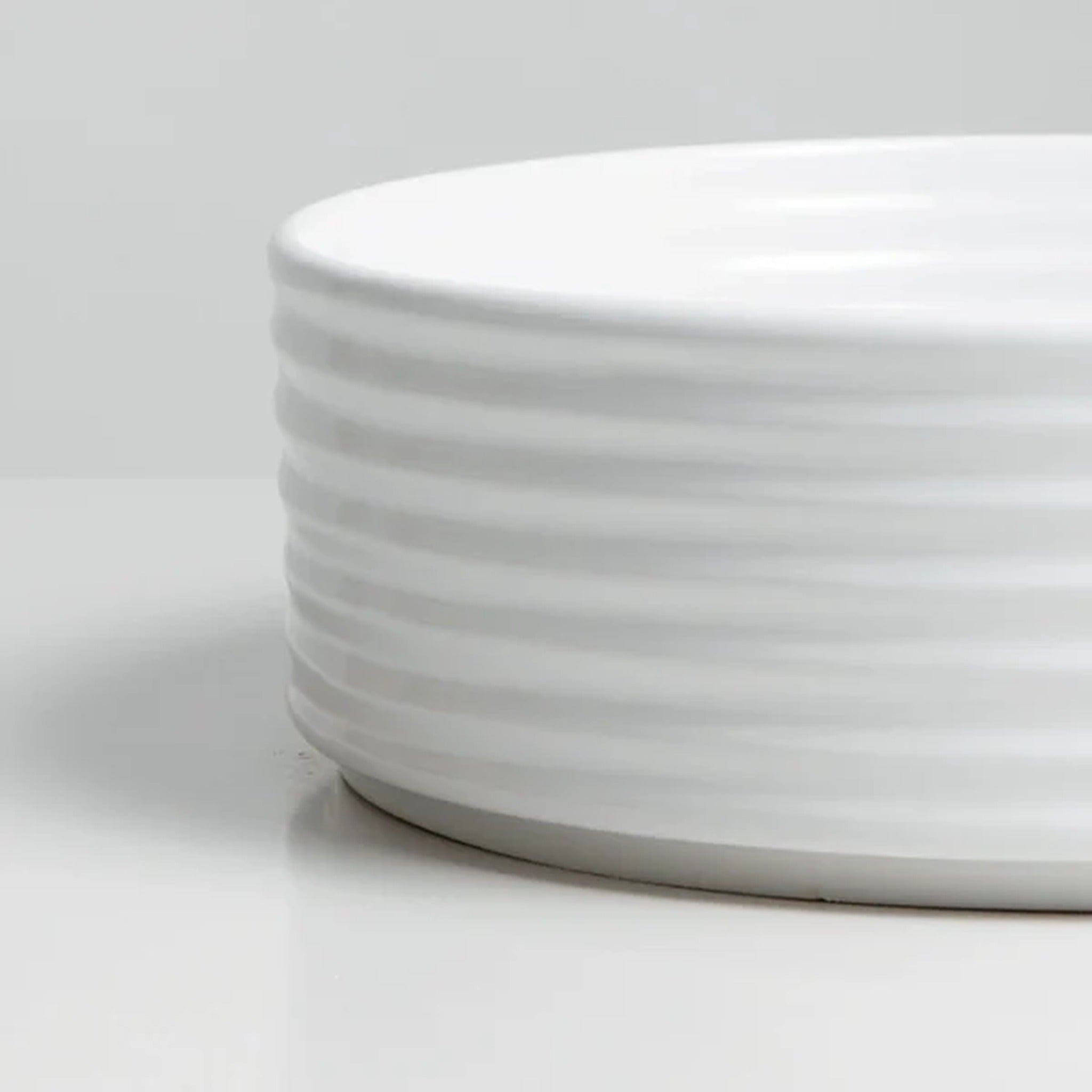 Terzofoco Ring: El Yapımı Seramik Lavabo Koleksiyonu
