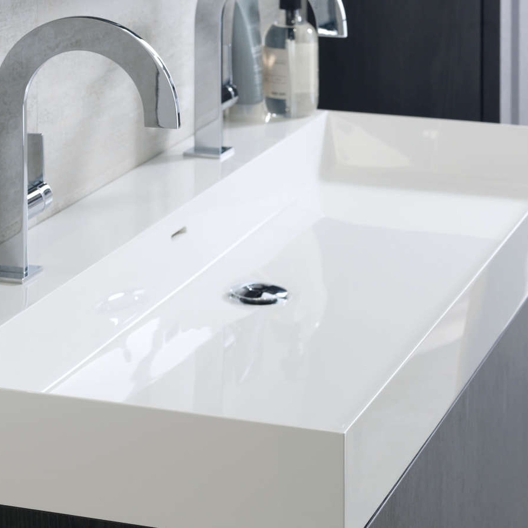 GAMA Decor Tuck: Kompakt Banyo Mobilyasında Saklı Düzen