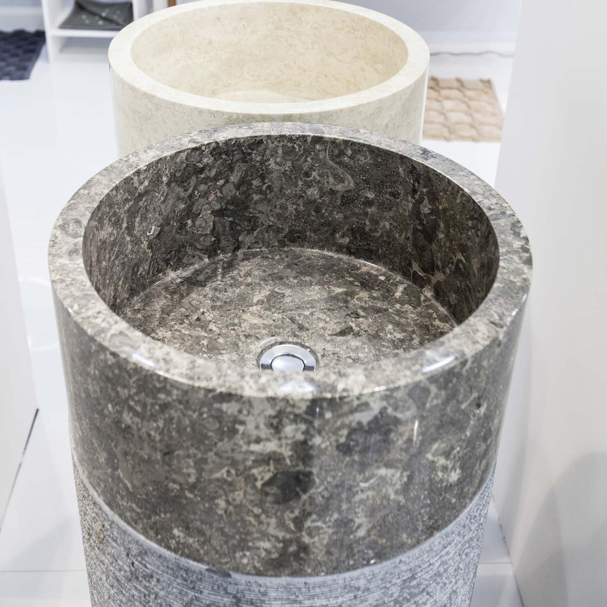 Cipì Cylinder: Özgün Formda Doğal Taş Lavabo Koleksiyonu