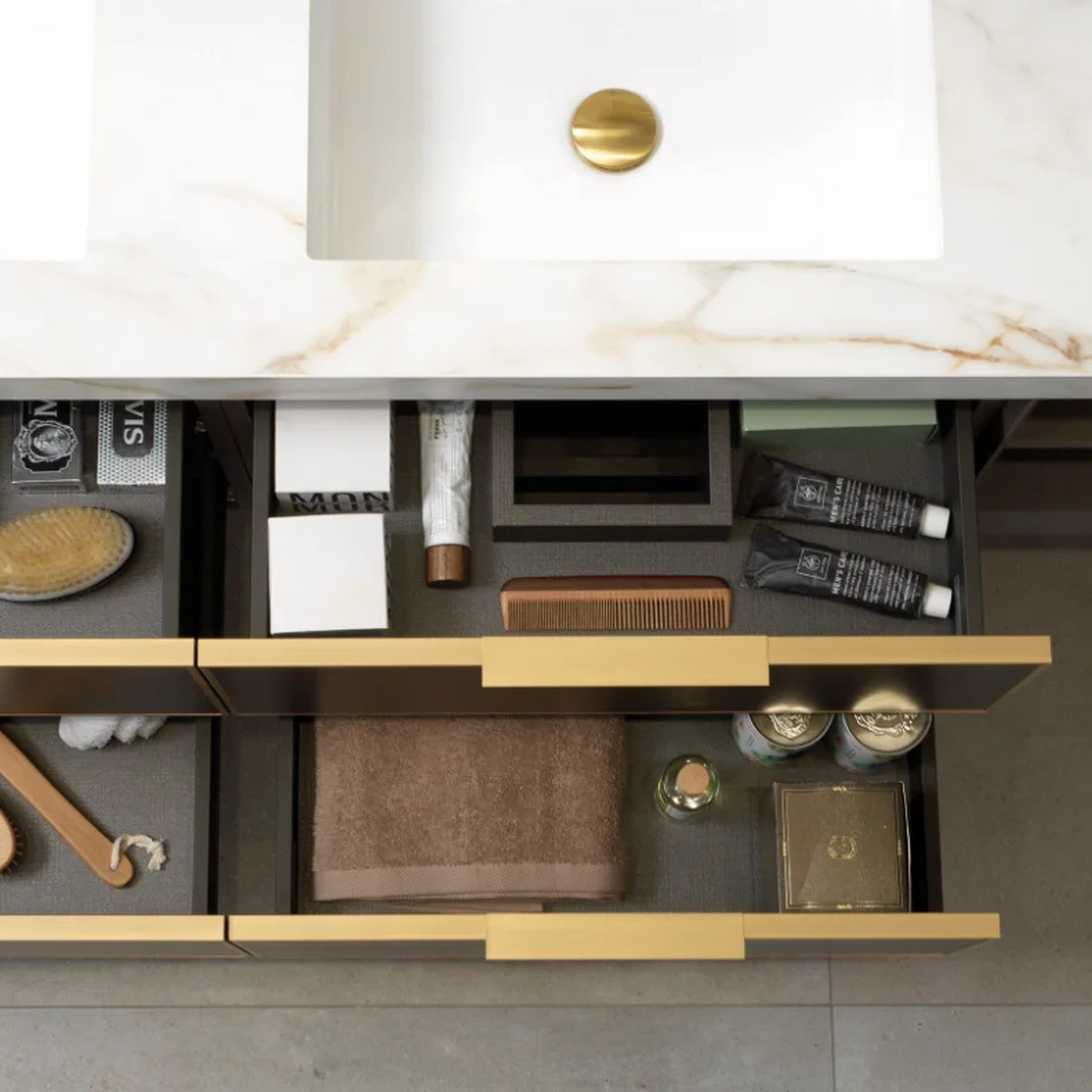 GAMA Decor Symphony: Bakır Detaylı Lüks Banyo Mobilyası