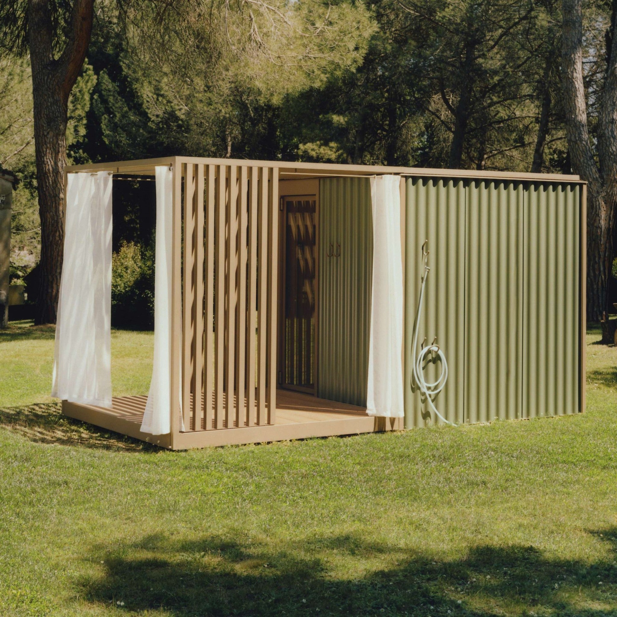 Effe Cabanon Dış Mekan Sauna | Lüks Sauna Deneyimi