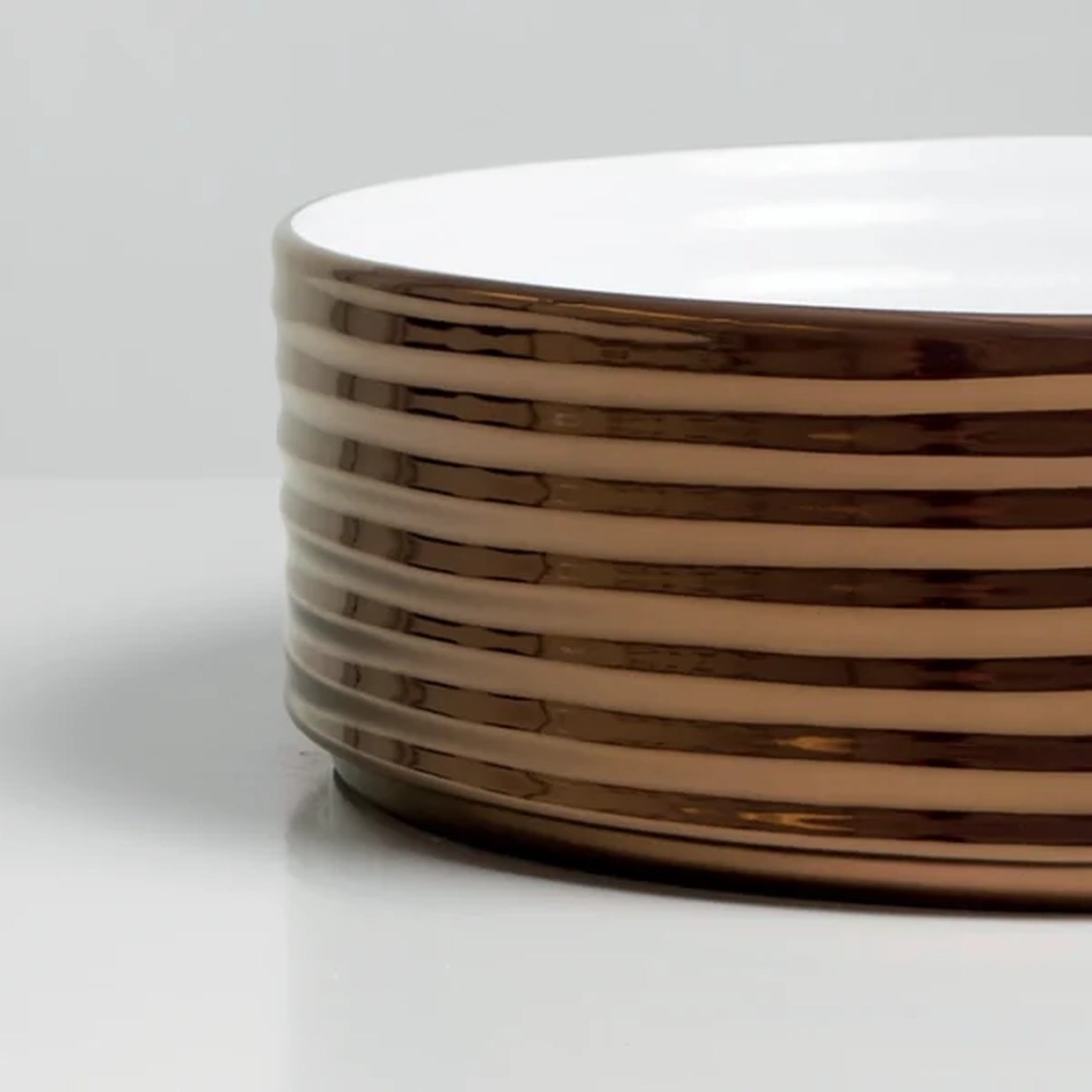 Terzofoco Ring: El Yapımı Seramik Lavabo Koleksiyonu