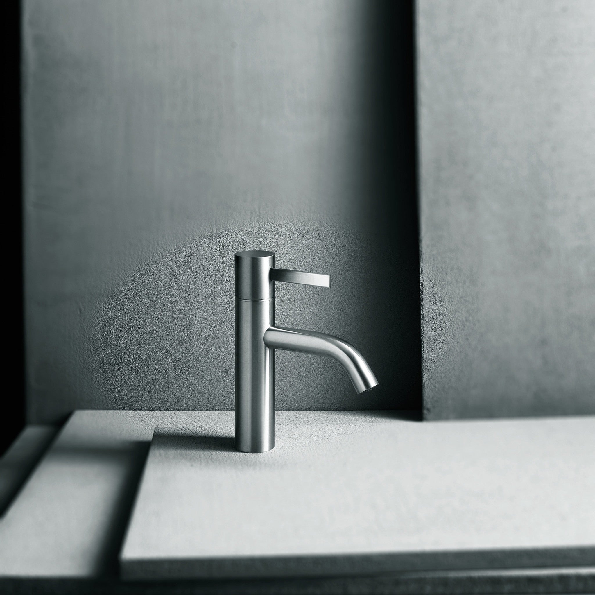 Fantini AF/21: Geometrik Saflıkla Tasarlanan Banyo Armatür Koleksiyonu