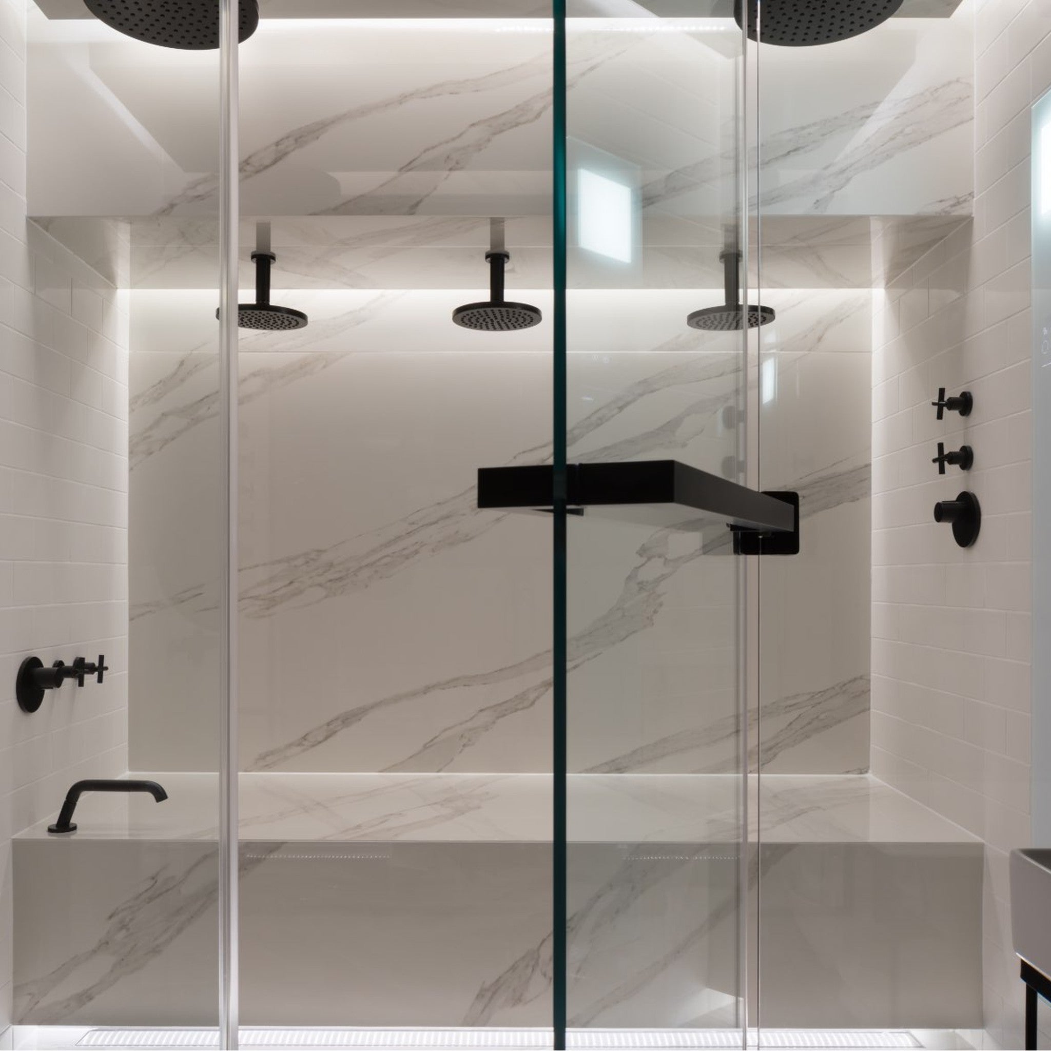 Effe Touch&Steam Smart: Akıllı Buhar Kabini ile Lüks Spa Deneyimi